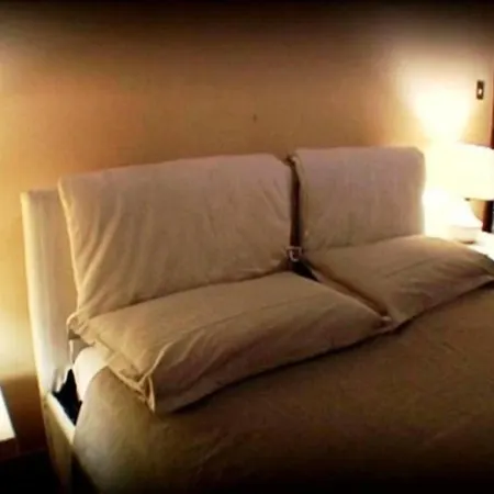 カントリーハウス Il Poggio Dei Pettirossi ベヴァーニャ